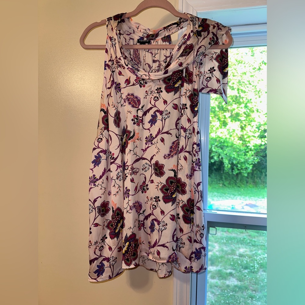 Torrid size 2 ‘halter’ top